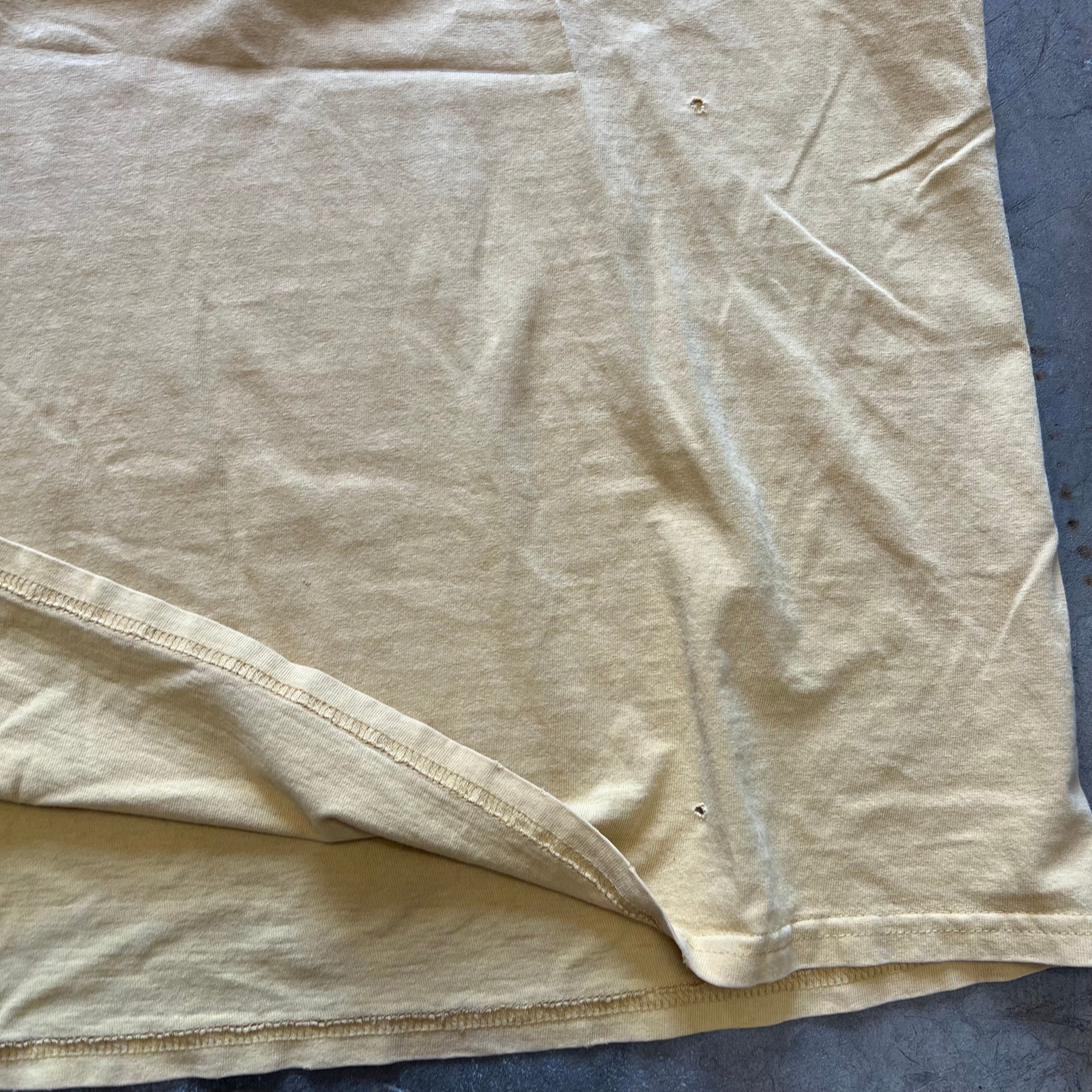 size xl - Vintage ' Thrashed nike yellow ' tee