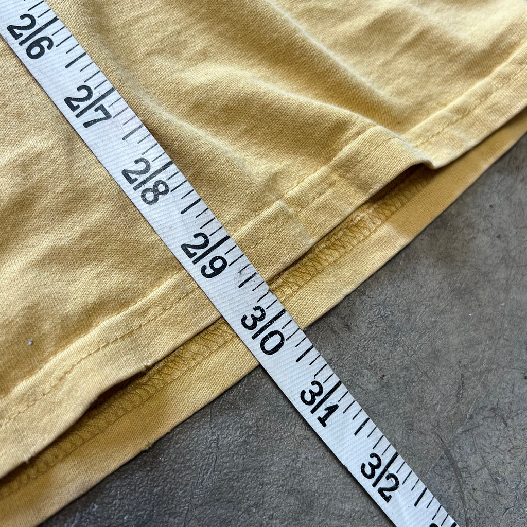 size xl - Vintage ' Thrashed nike yellow ' tee