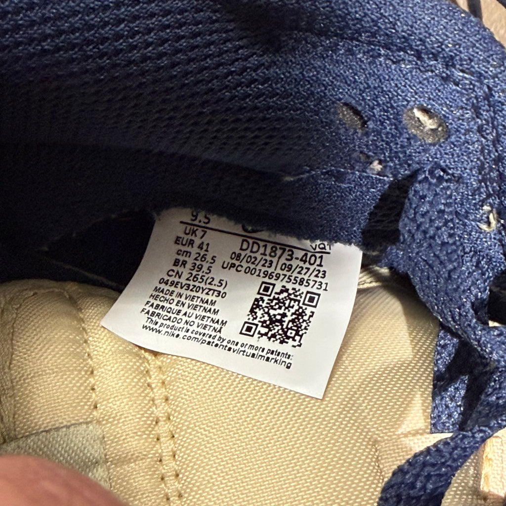 size 8m - Dunk low Next Nature ' Midnight Navy Gold '