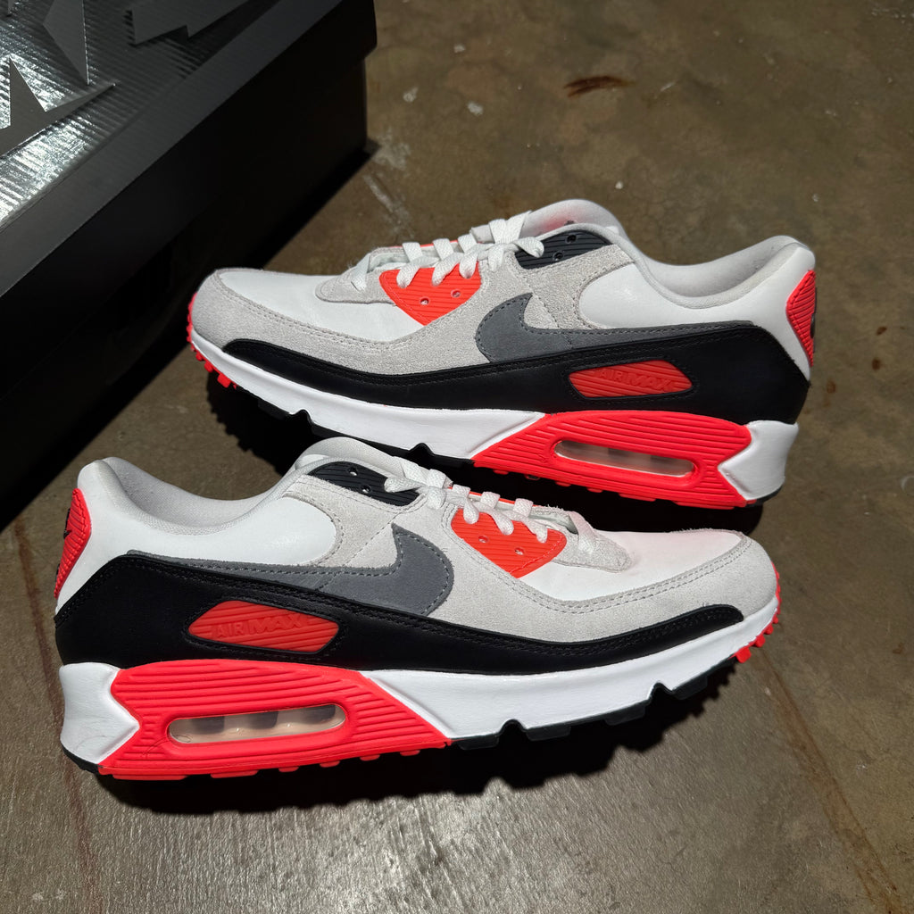 size 10.5 - Air Max 90 ' Infrared 3M ' 2026