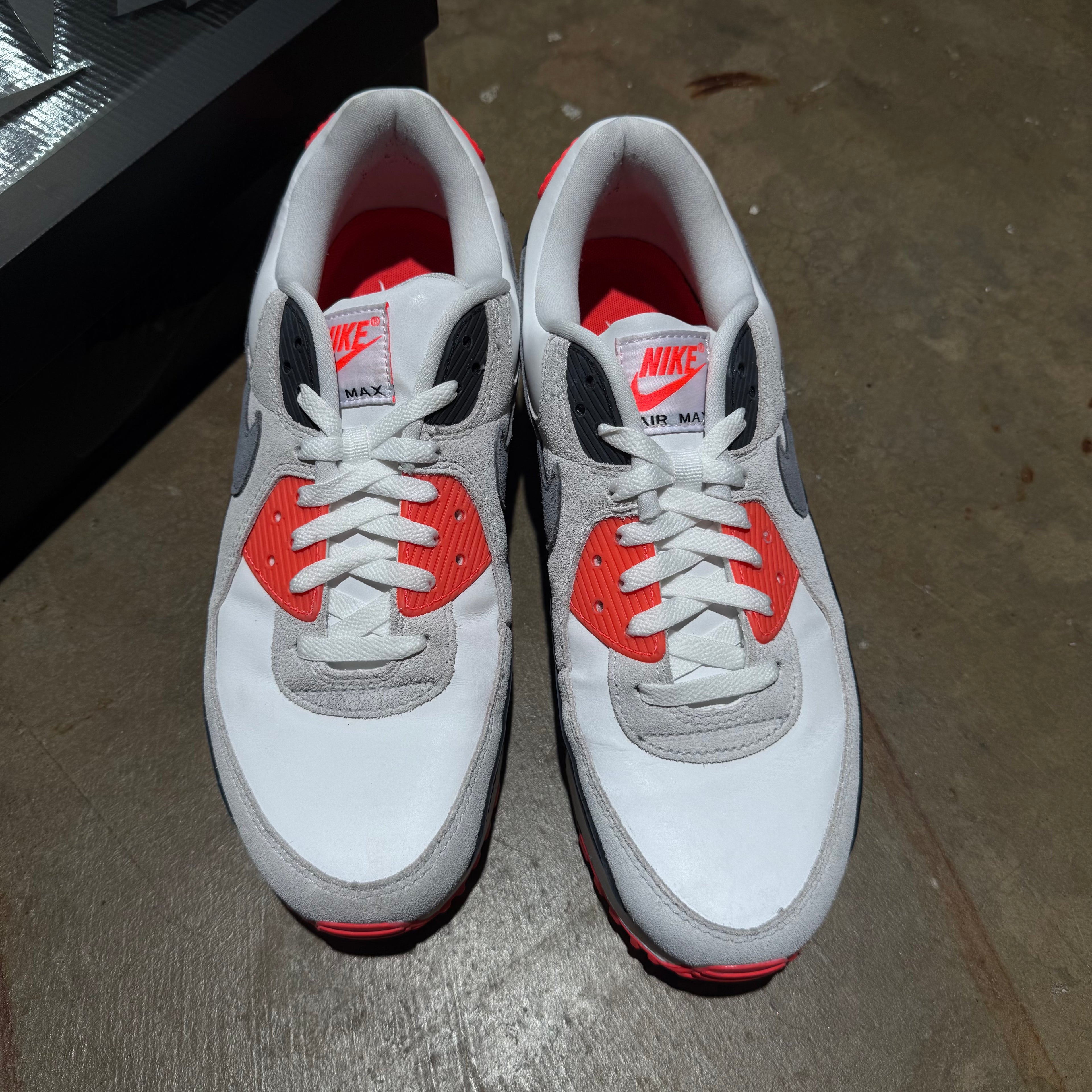 size 10.5 - Air Max 90 ' Infrared 3M ' 2026