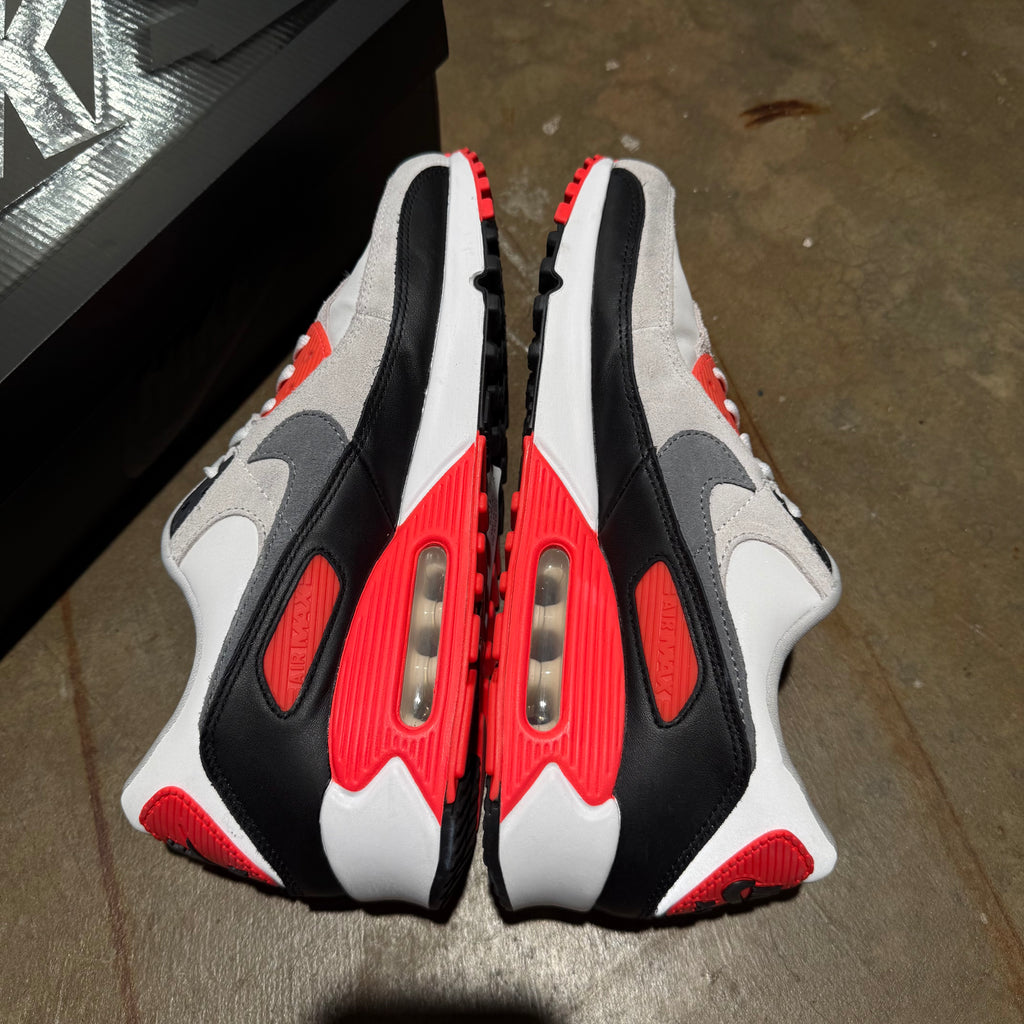 size 10.5 - Air Max 90 ' Infrared 3M ' 2026