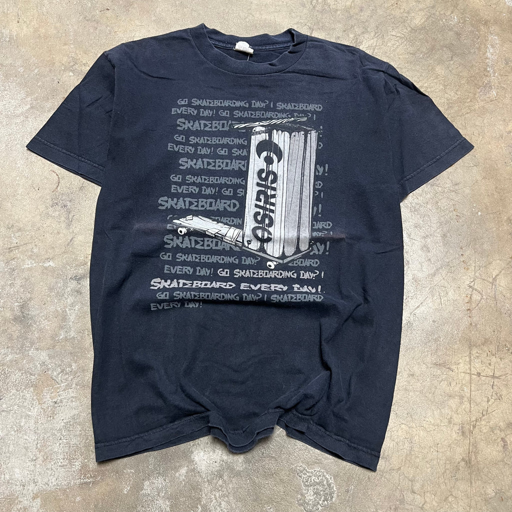 size medium - Vintage ' Osiris Skate ' tee