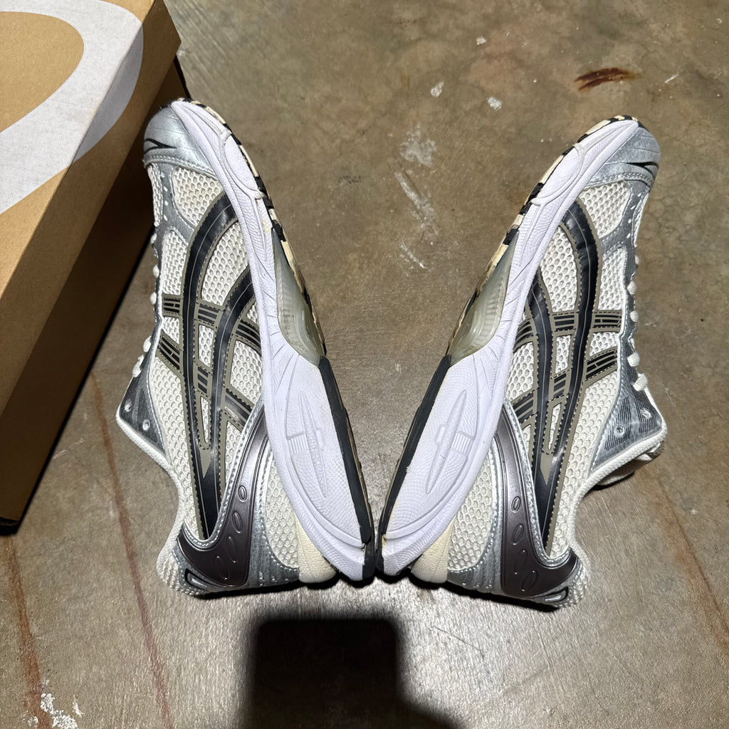 size 10.5 - Asics Gel - Kayano 14 ' Cream Black Metallic Plum '
