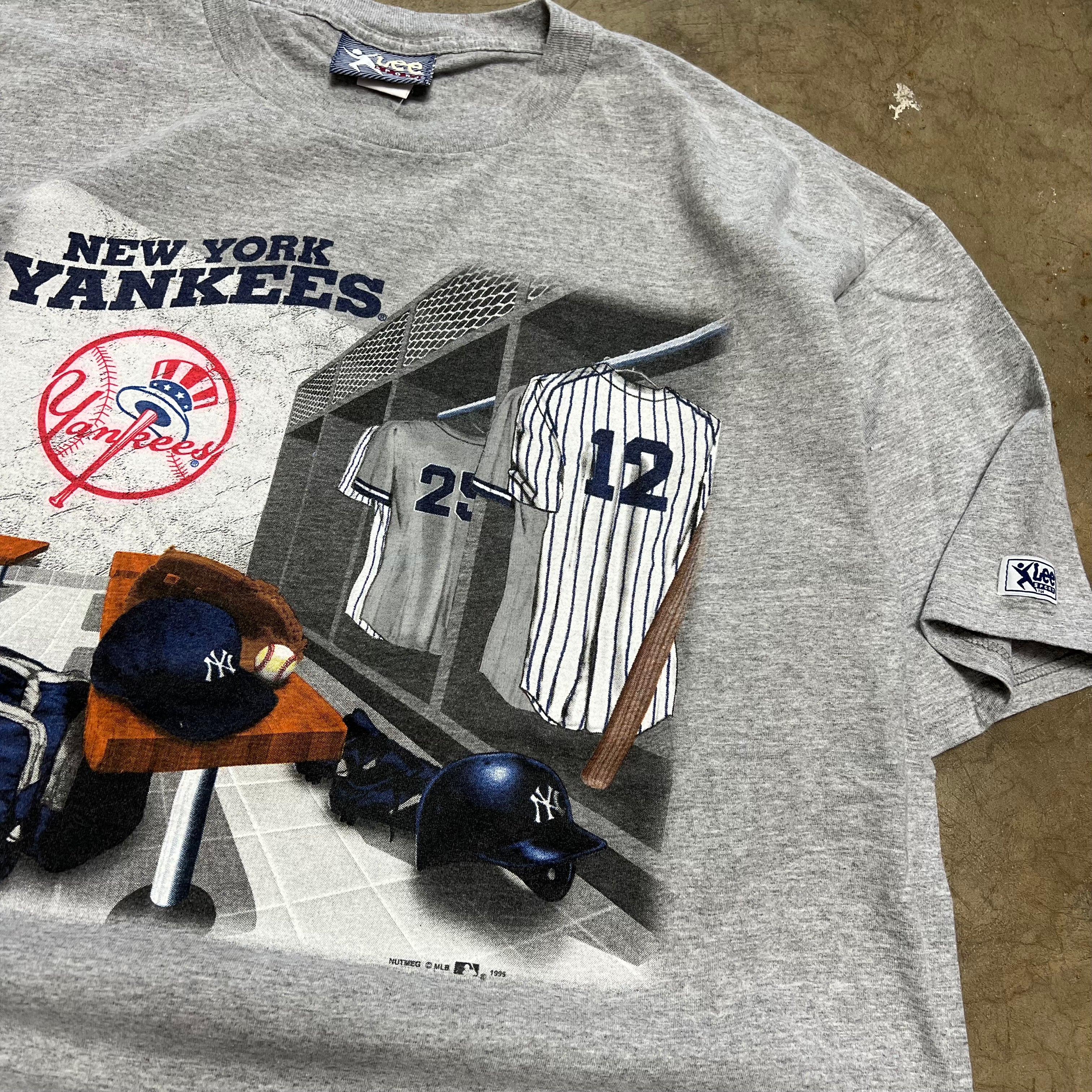 size xxl - Vintage ' New York yankees Locker room ' tee