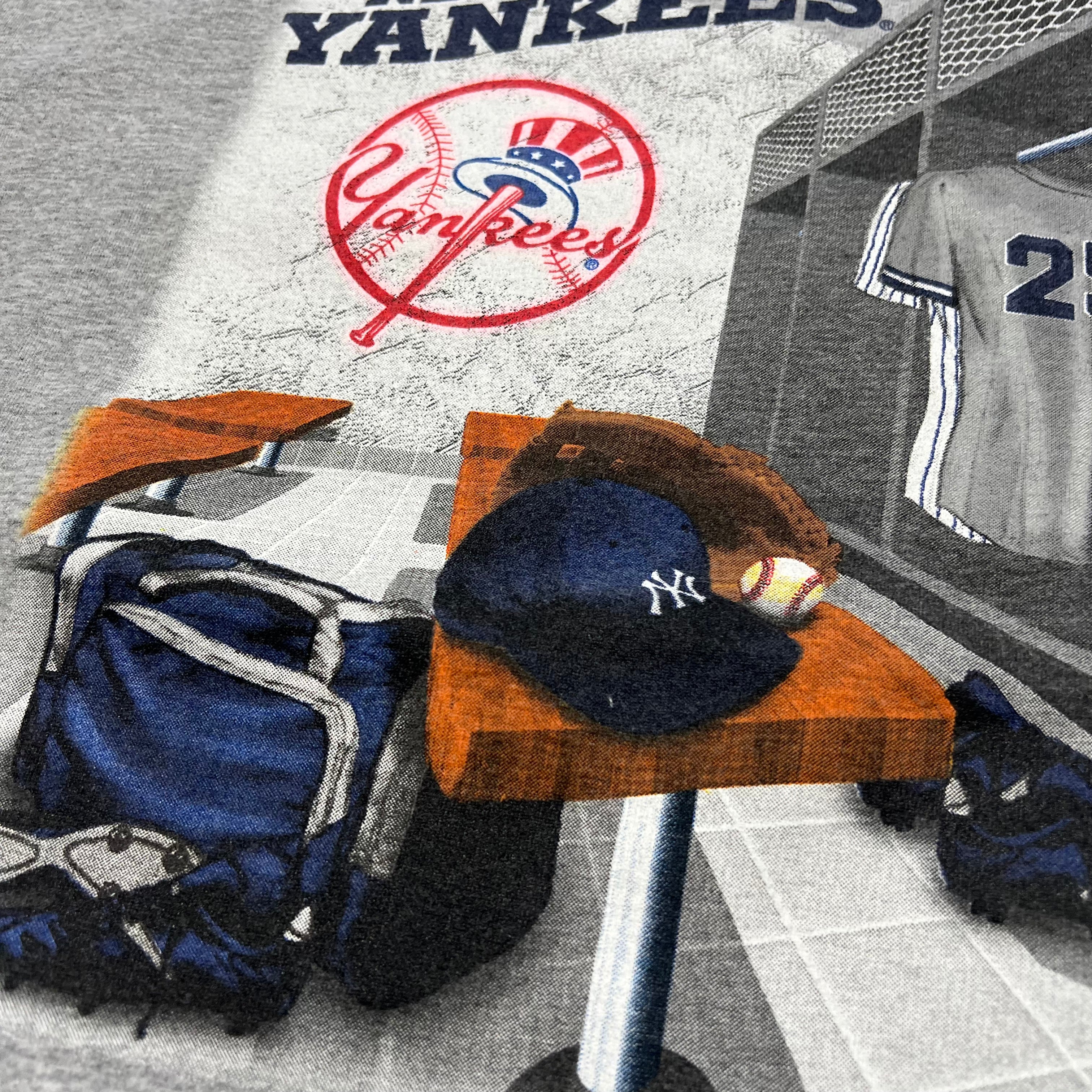 size xxl - Vintage ' New York yankees Locker room ' tee