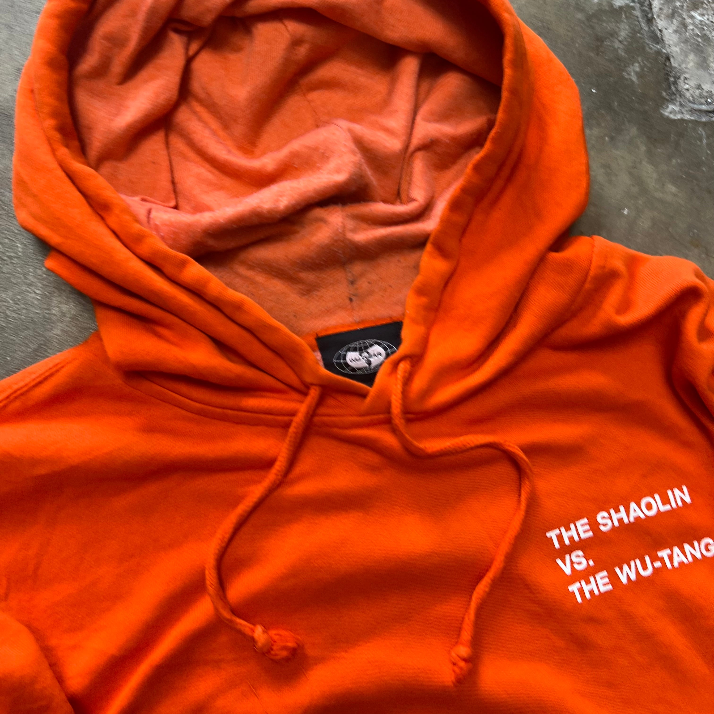 Size XL - Vintage Wu Wear The Shaolin vs. The Wu - Tang orange Hoodie