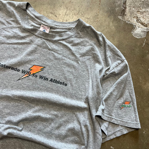 size xl - Vintage Gatorade to win tee
