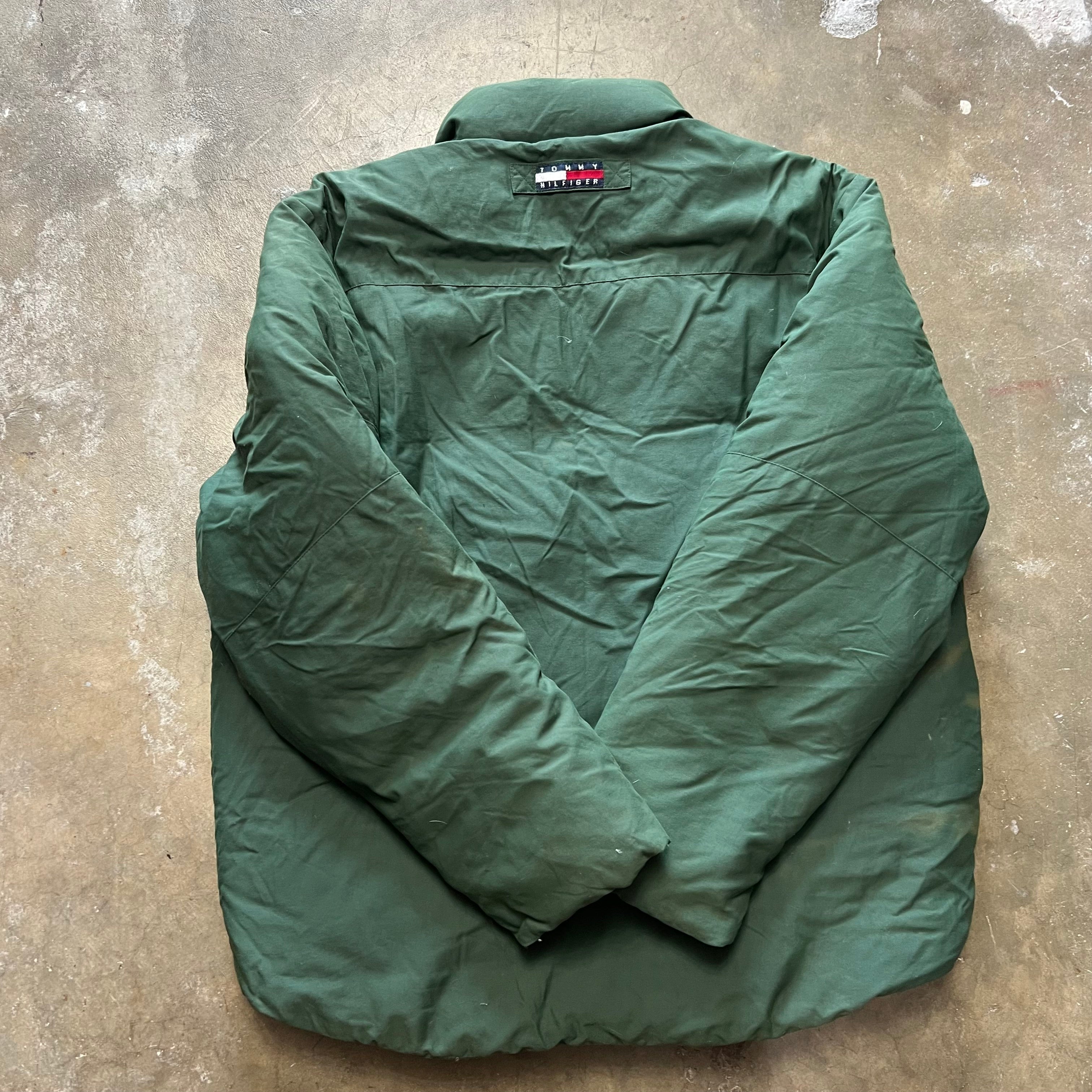 size medium - Vintage Tommy Hilfiger Puffer Jacket