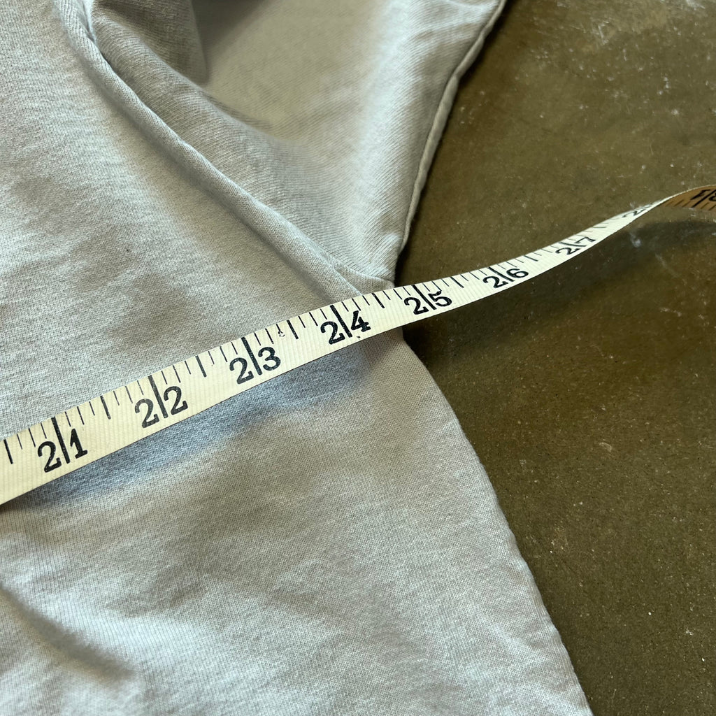 size XL - Vintage Carhartt white spellout tee