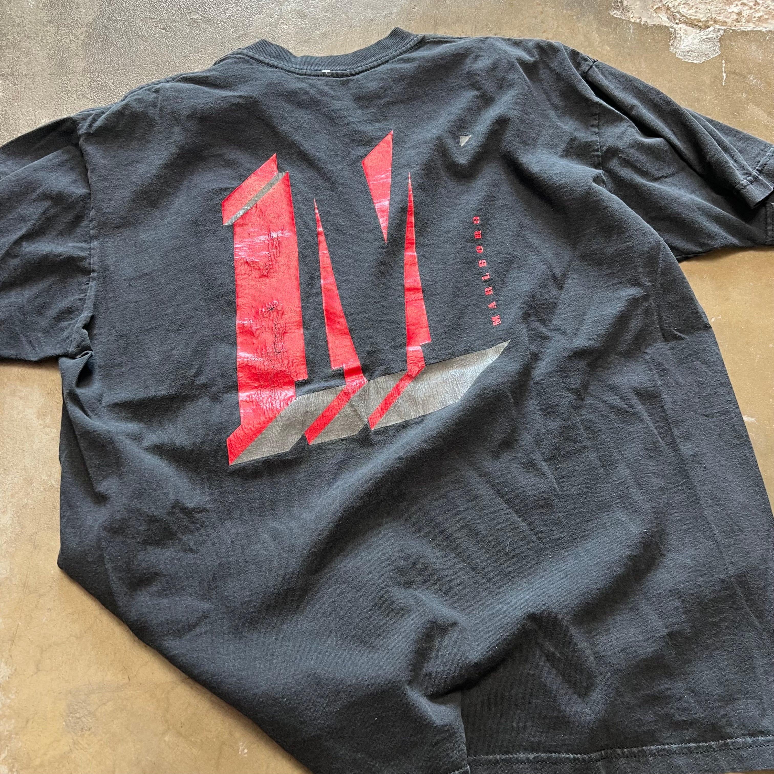 size xl - Vintage Marlboro tee