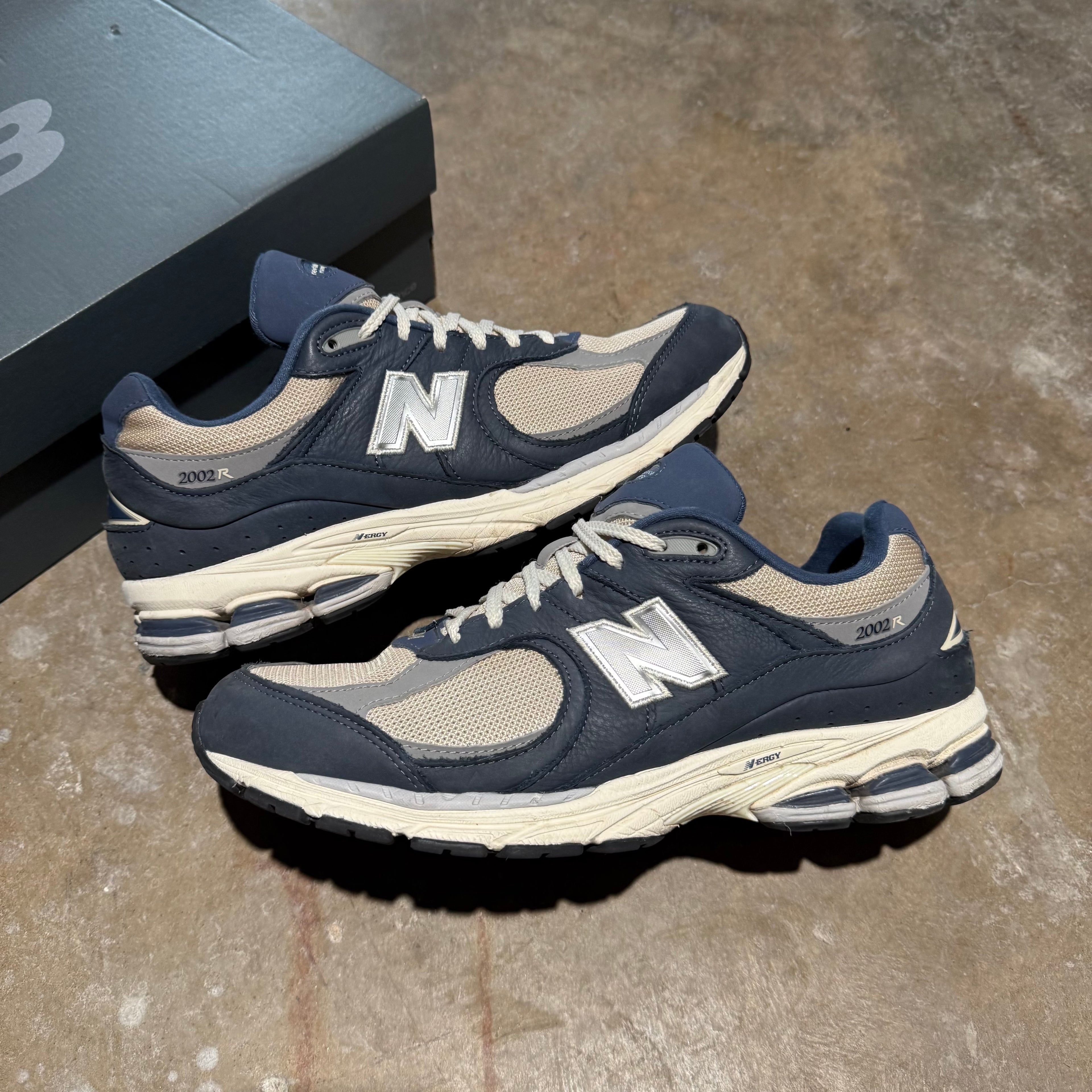 size 12 - New Balance 2002R ' Vintage Indigo Calm Taupe '