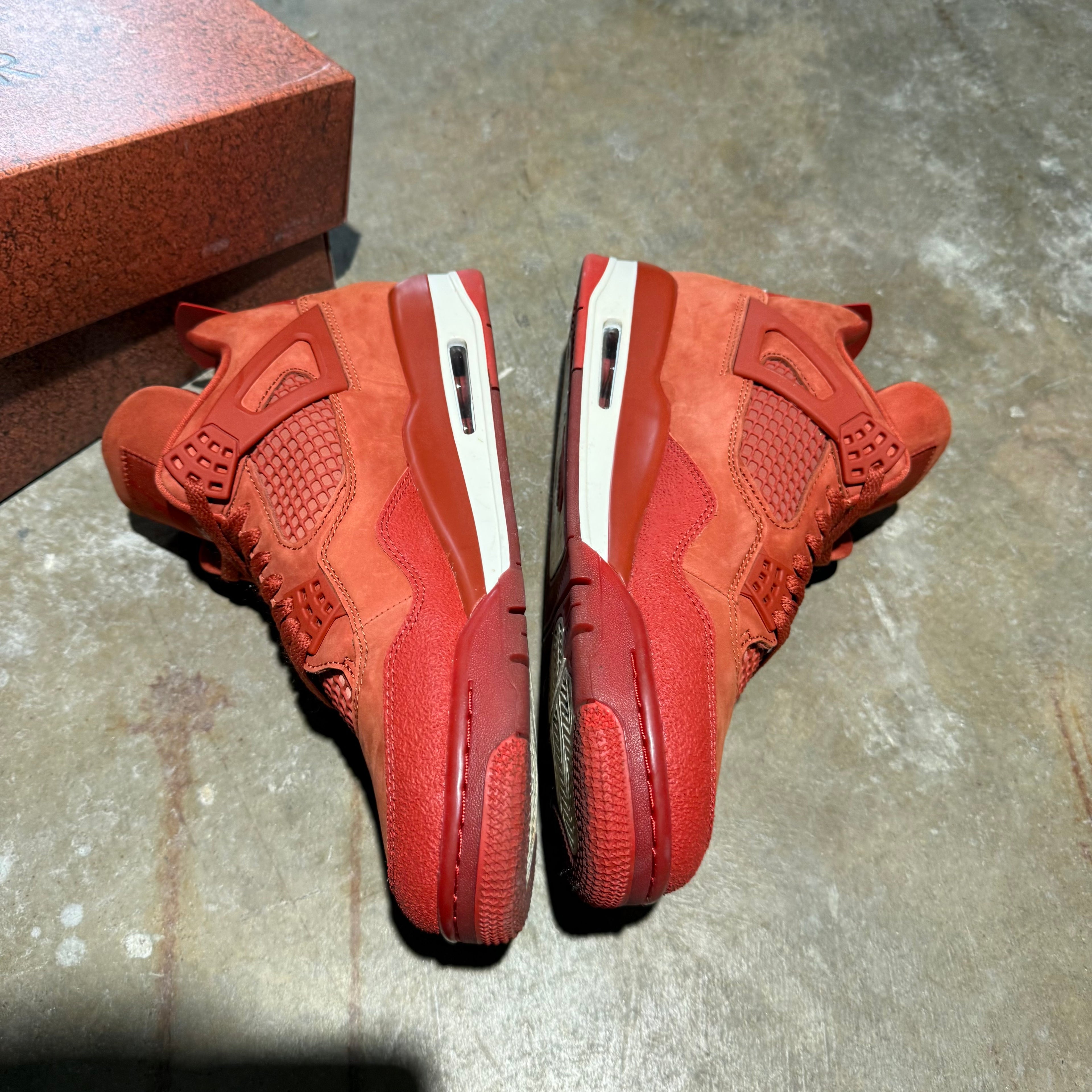 size 10.5 - Jordan 4 Retro ' Nigel Sylvester Brick by Brick '