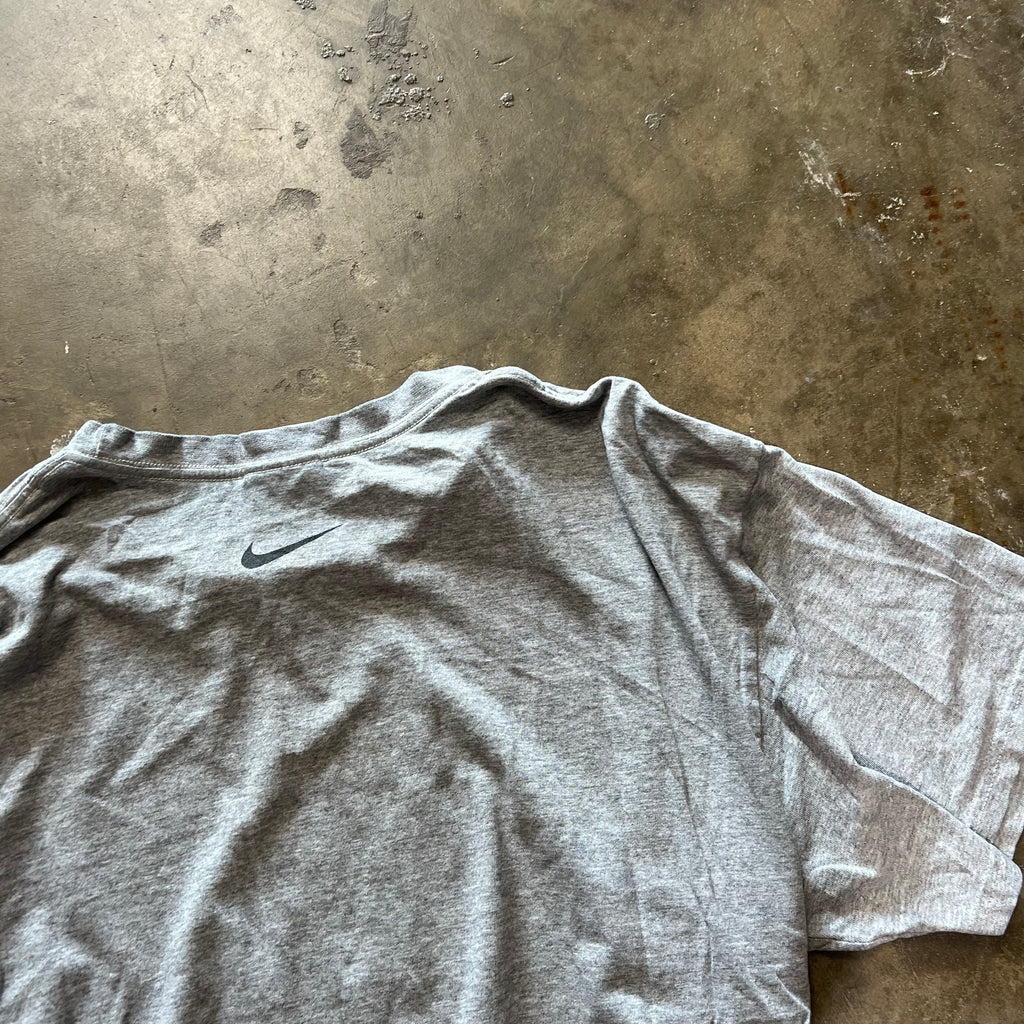 size xl - Vintage Nike Hurache Tee