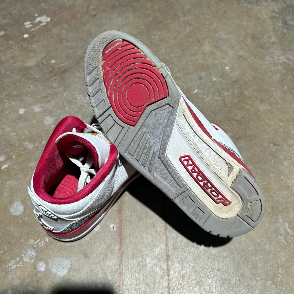 size 12 - Jordan 3 Retro ' Cardinal Red '