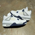 size 12 - Jordan 4 Retro ' Midnight navy '