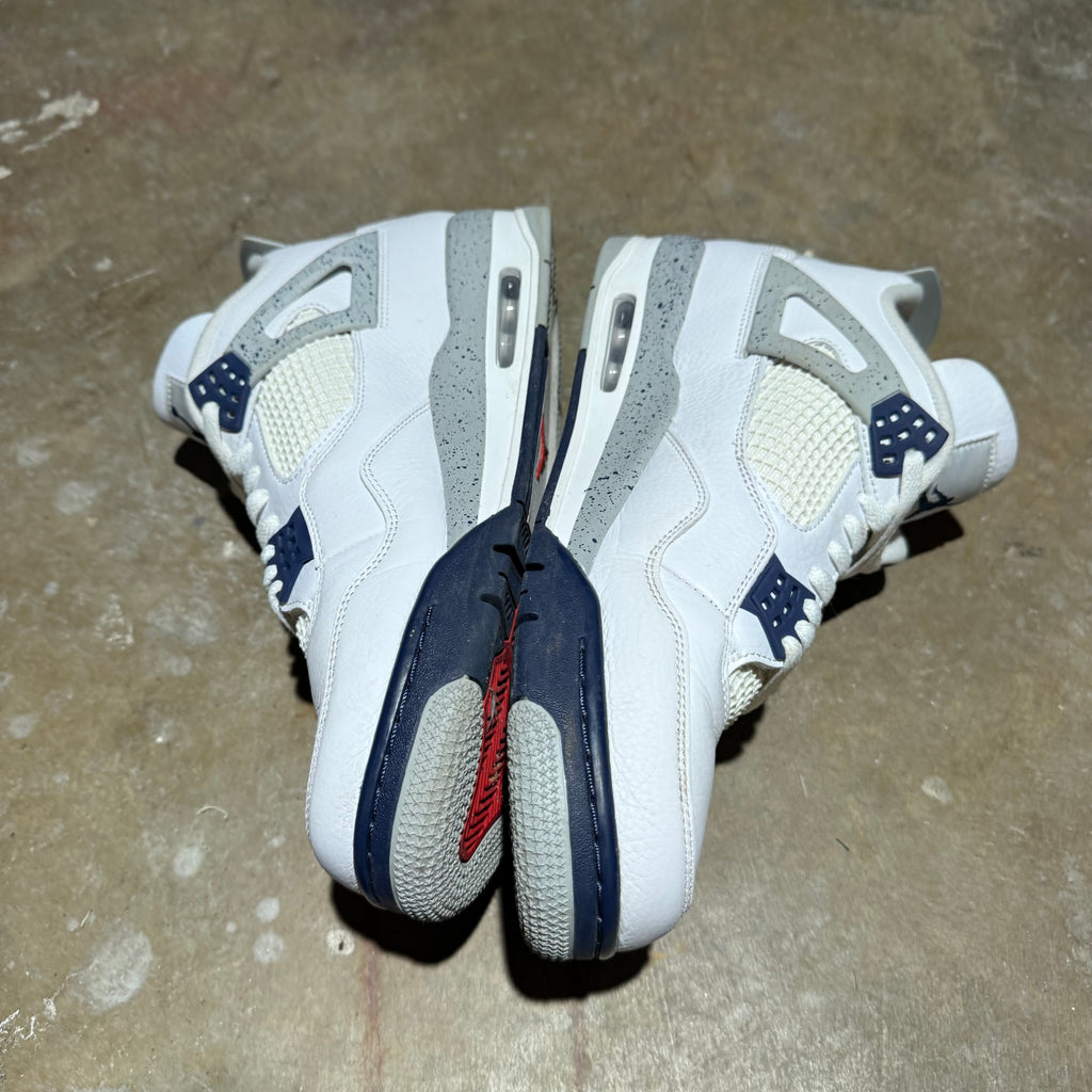 size 12 - Jordan 4 Retro ' Midnight navy '