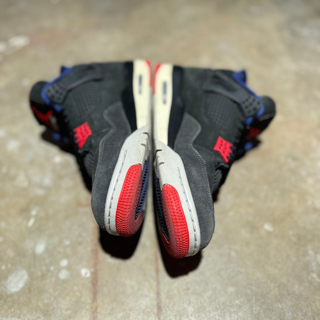 size 10.5 - Jordan 4 Retro ' Rare Air '