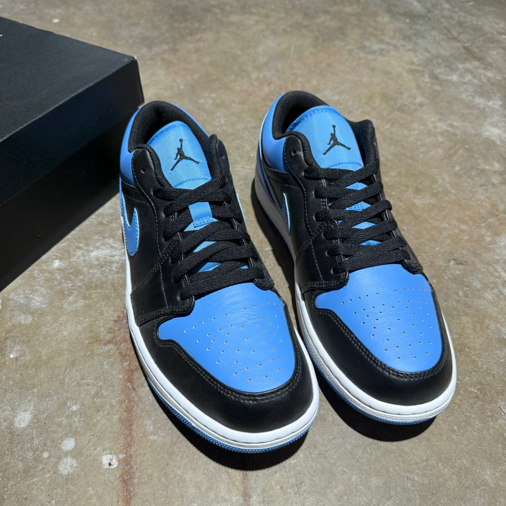 size 10.5 -Jordan 1 low ' Black University Blue '