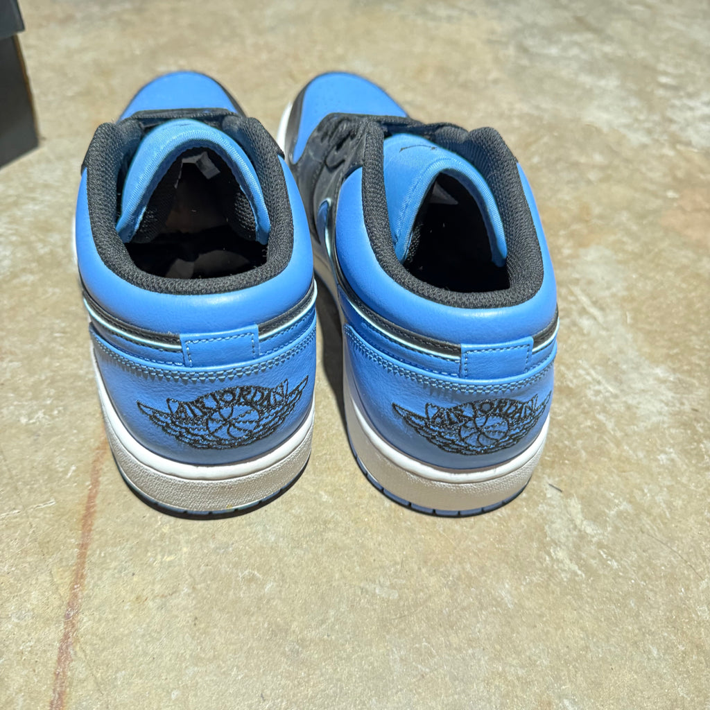 size 10.5 -Jordan 1 low ' Black University Blue '