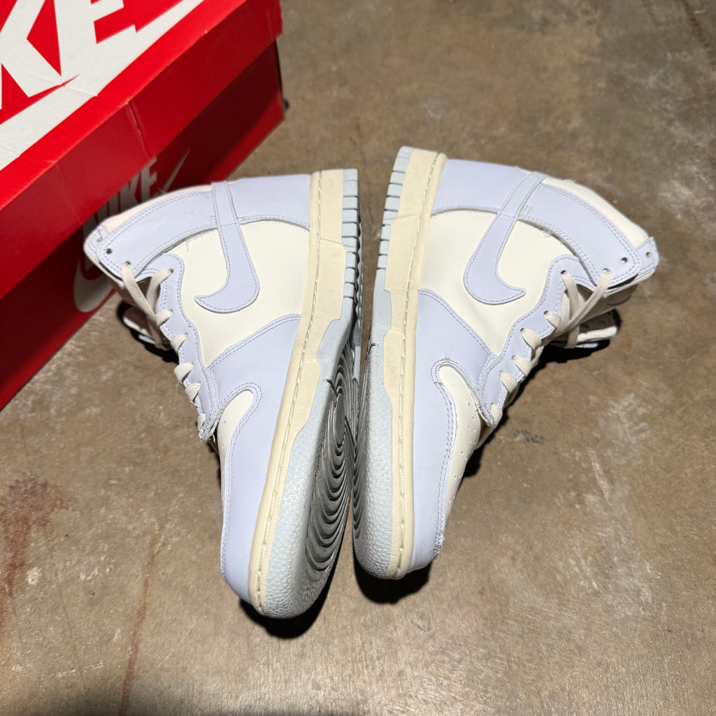 size 7.5 - Dunk High ' Sail Football Grey '
