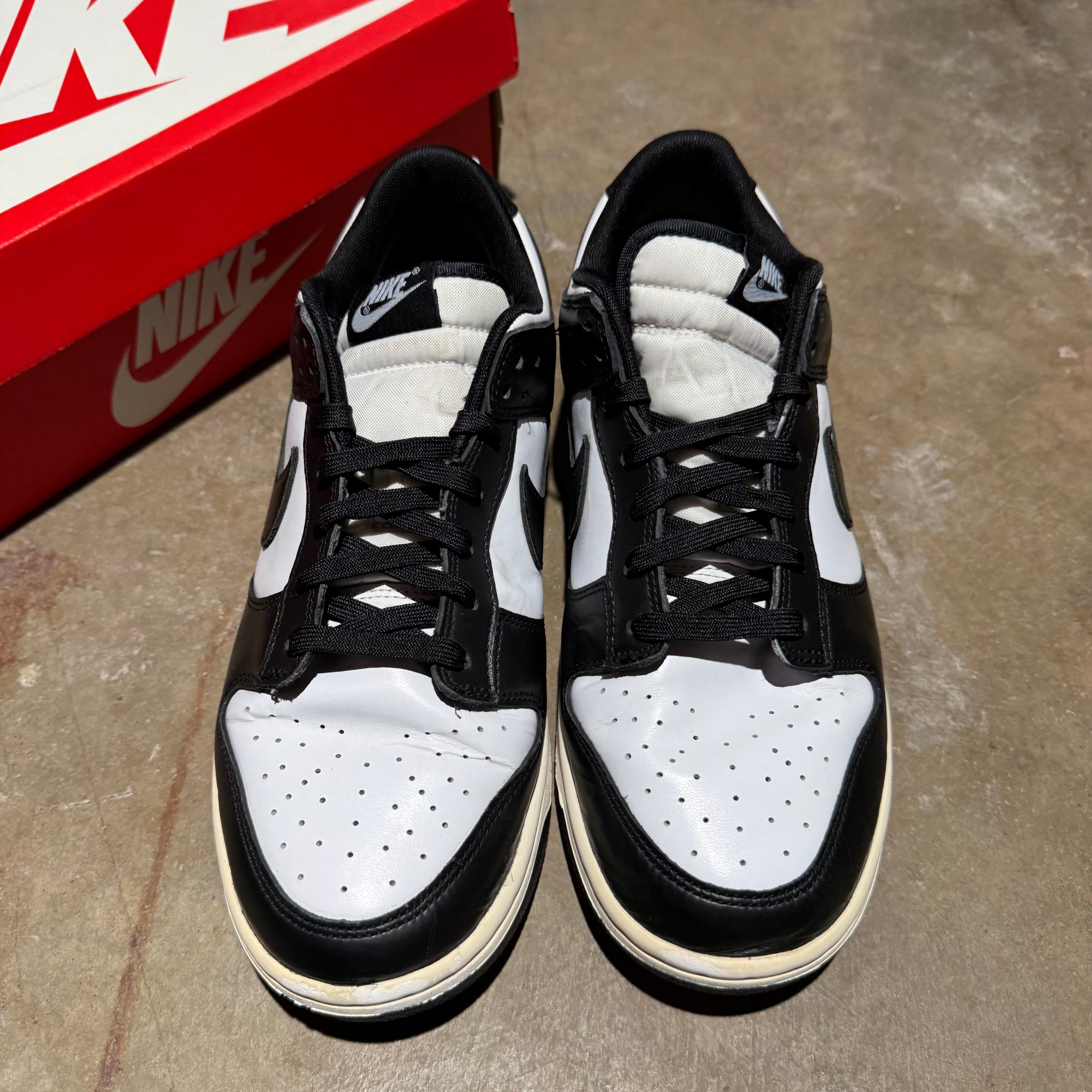 size 10 - Dunk Low  'Panda '