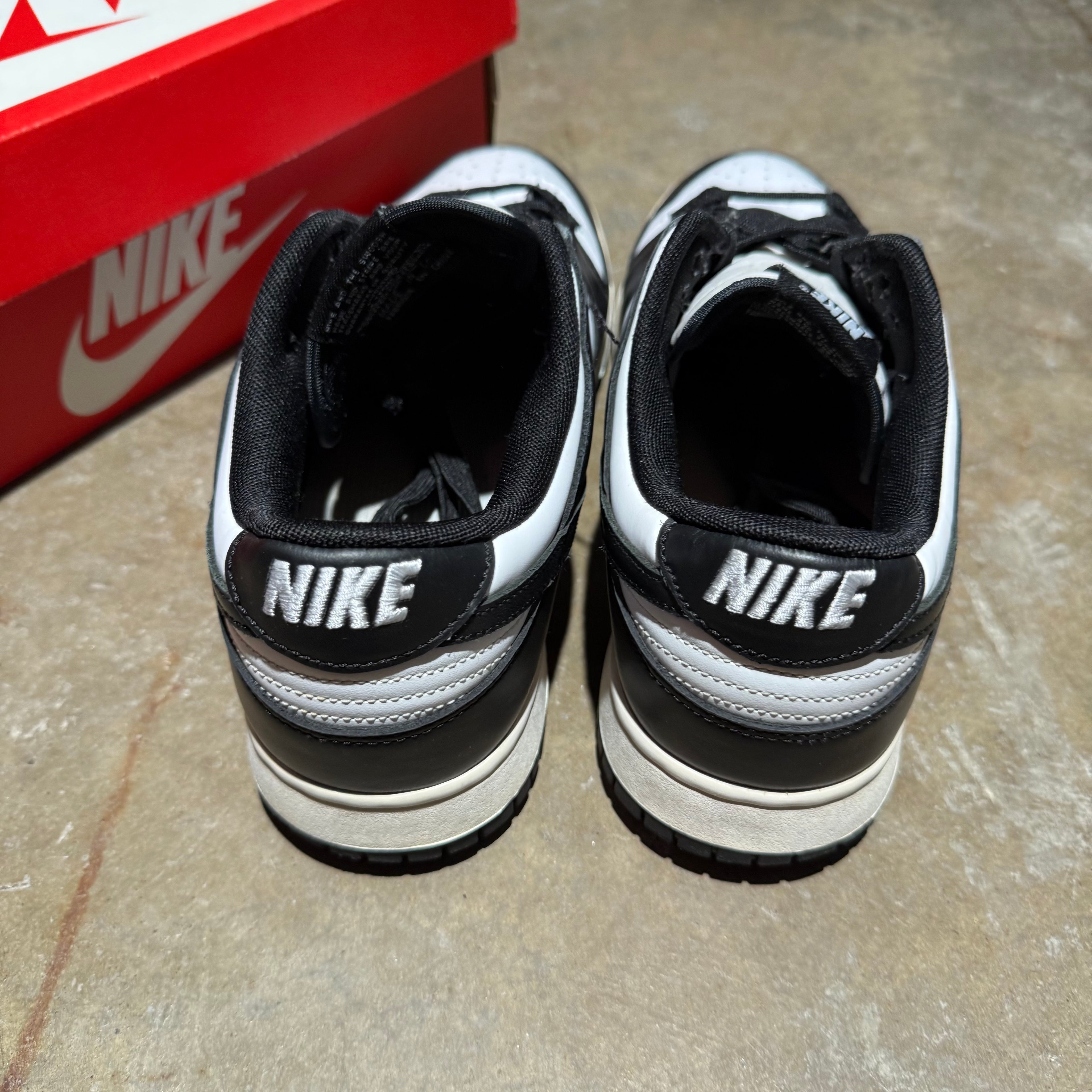 size 10 - Dunk Low  'Panda '