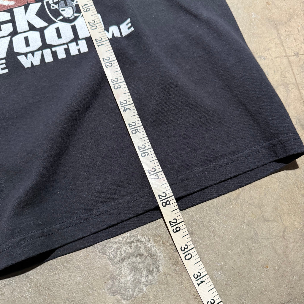 size xl - Vintage ' Oakland Raiders Knock on The Wood Denver Broncos ' Tee