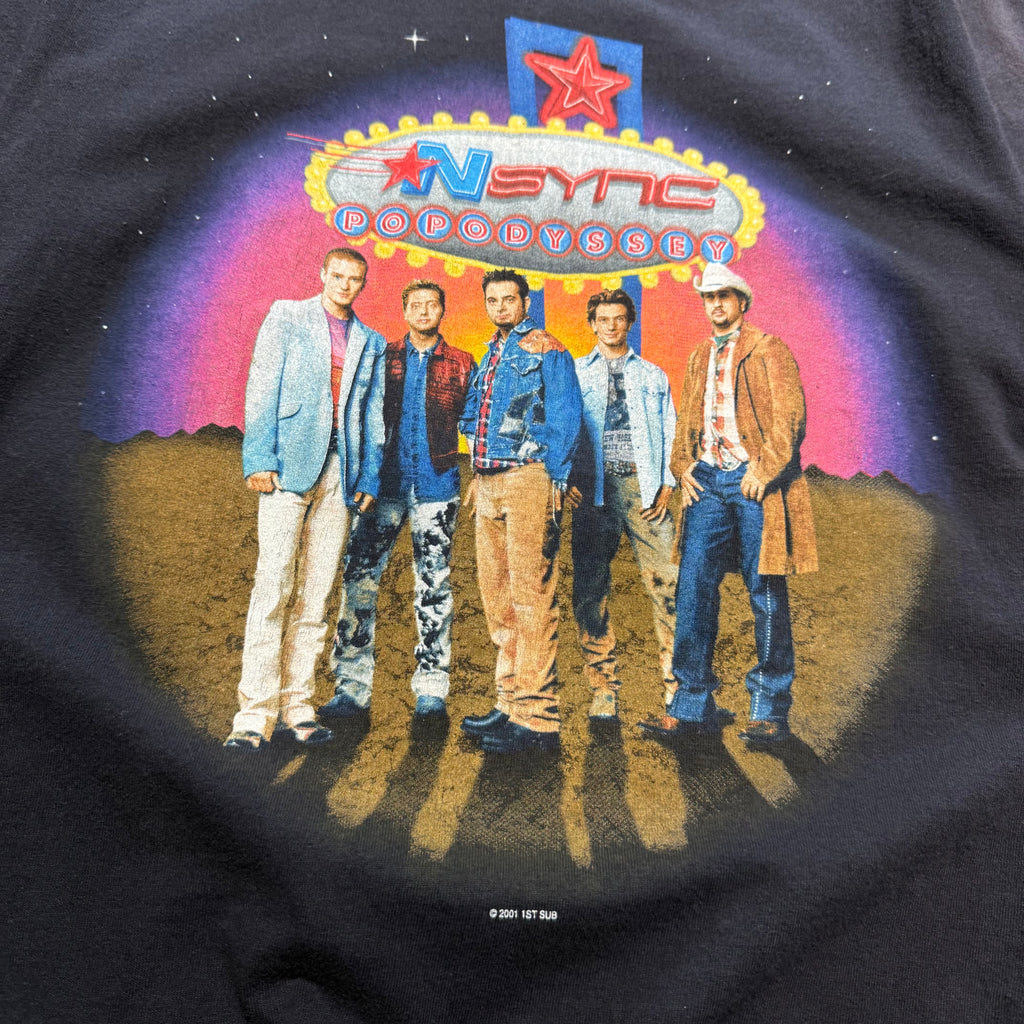 size small - Vintage ' 2001 Nsync Pop Odyssey ' Band Tee