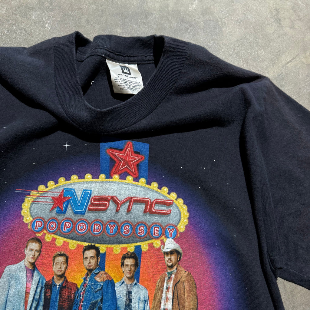 size small - Vintage ' 2001 Nsync Pop Odyssey ' Band Tee