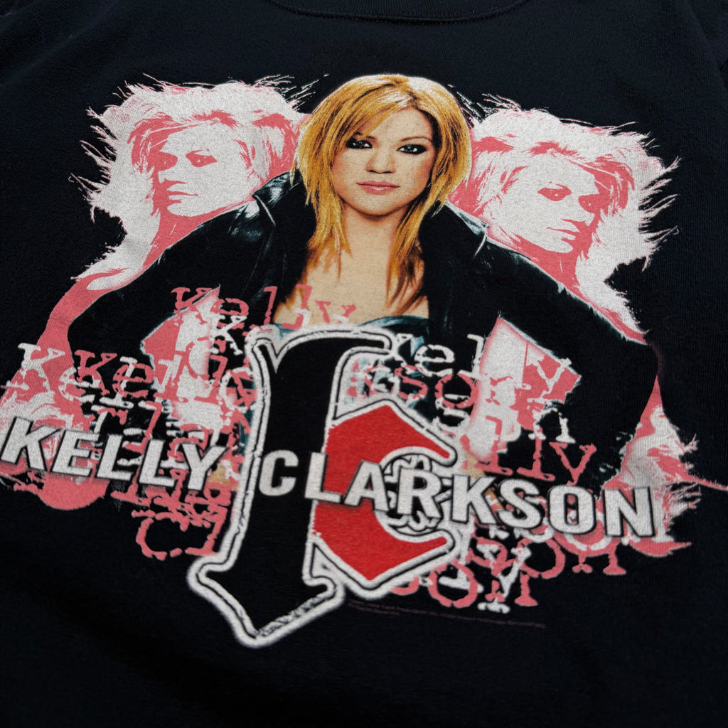 size small - Vintage ' 2005 Kelly Clarkson Breakaway ' Band Tee
