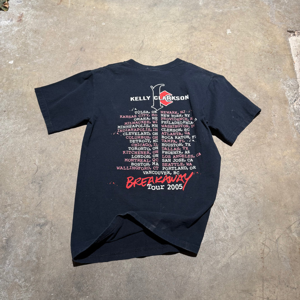 size small - Vintage ' 2005 Kelly Clarkson Breakaway ' Band Tee