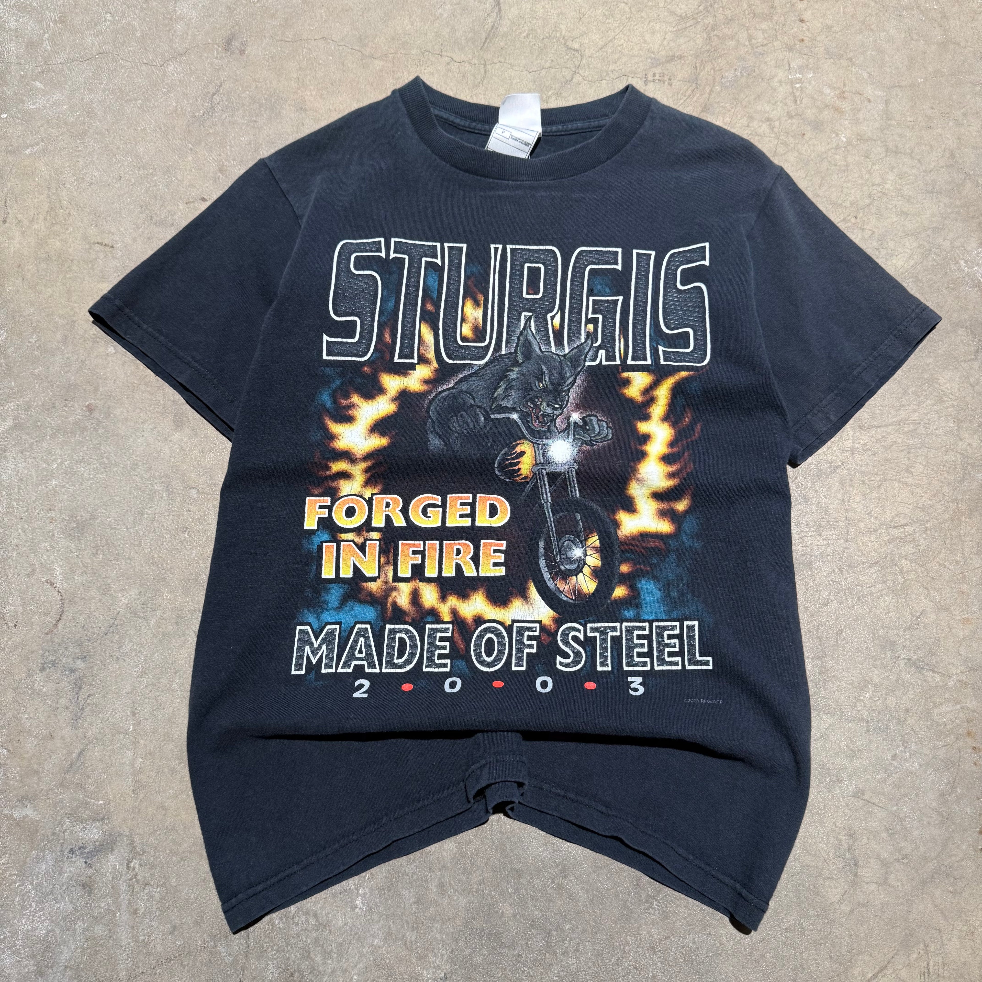 size small - Vintage ' 2003 Sturgis Forged in Fire Made of Steel ' Bike Tee