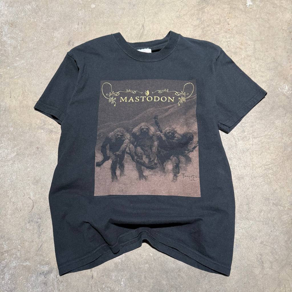 size small - Vintage ' Mastodon ' tee