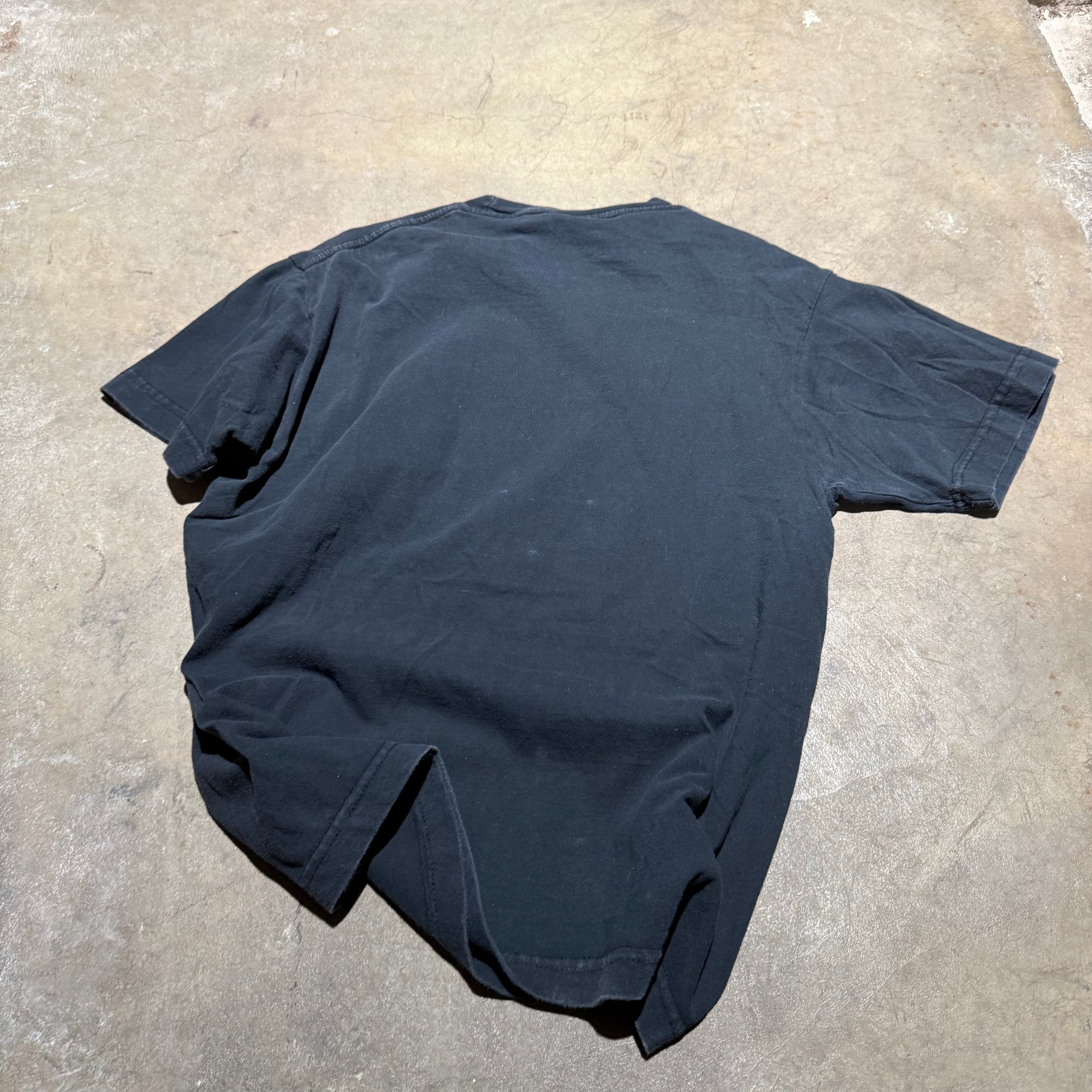 size medium - Vintage ' The Governator California ' tee
