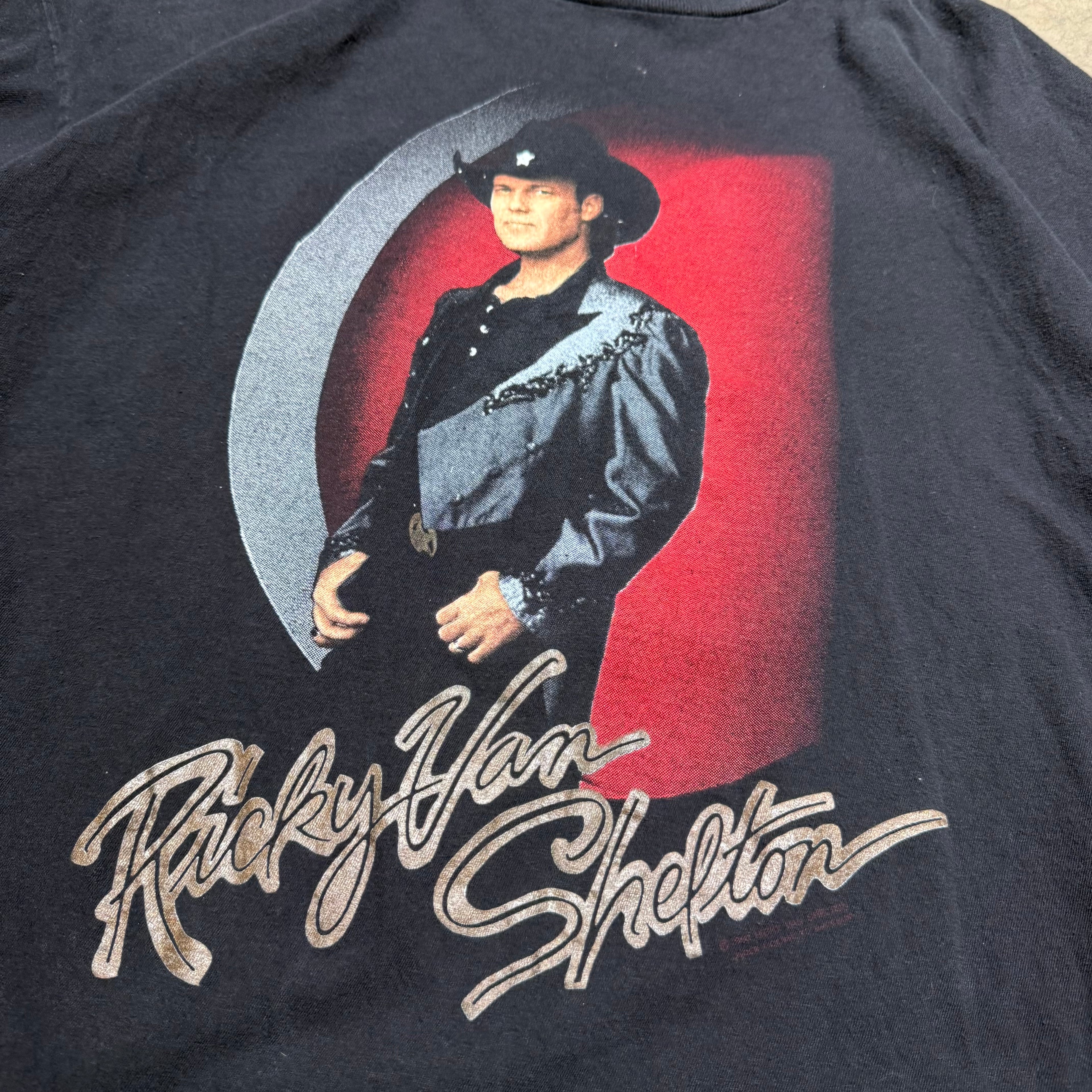 size large - Vintage ' 1990 Ricky Van Shelton ' Band tee