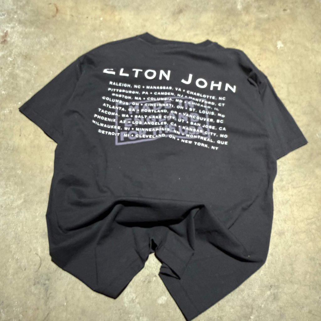 size xl - Vintage ' Elton John Made in England ' Tee