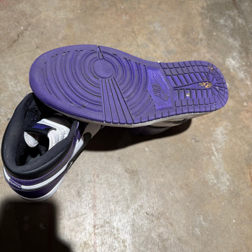 size 10.5 - Jordan 1 High Retro ' Court Purple White '