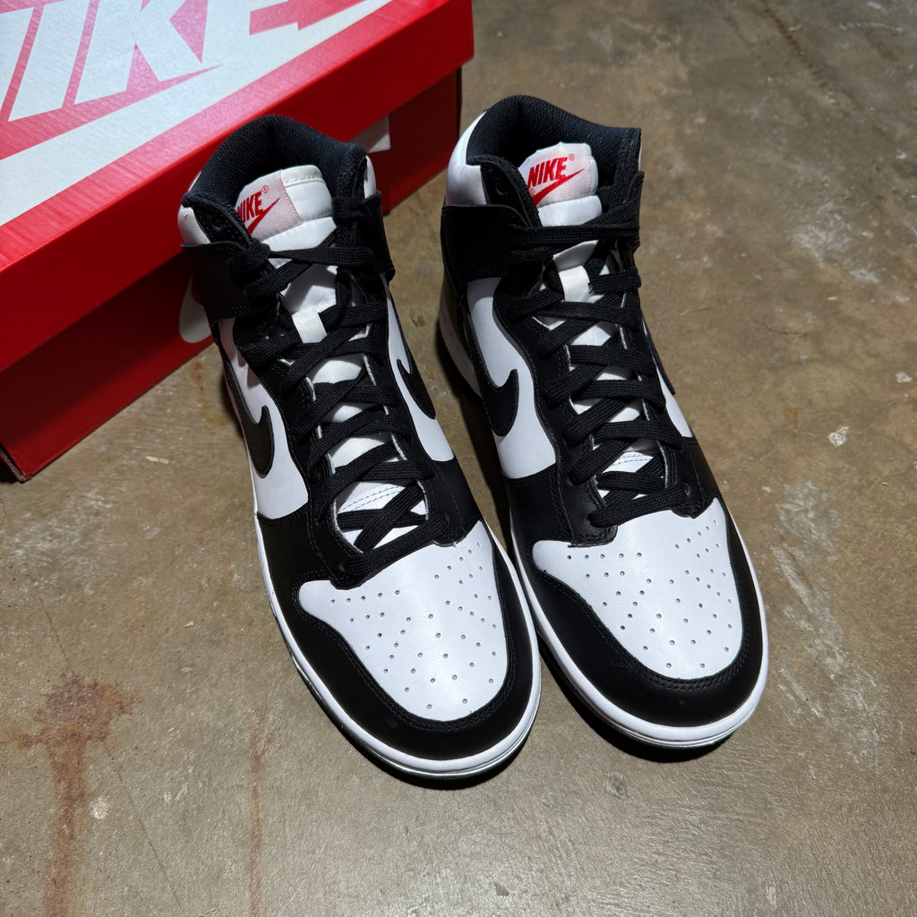 size 8.5 - Dunk High ' Panda ' NEW!
