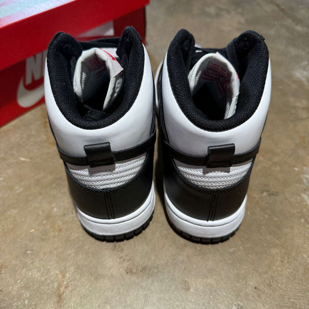 size 8.5 - Dunk High ' Panda ' NEW!