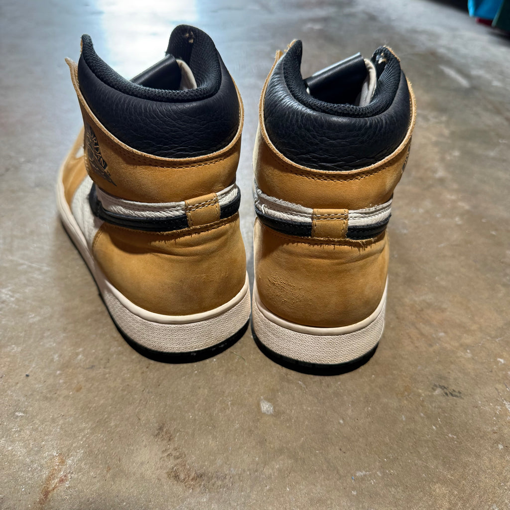 size 12 - Jordan 1 High Retro ' Rookie of the Year '