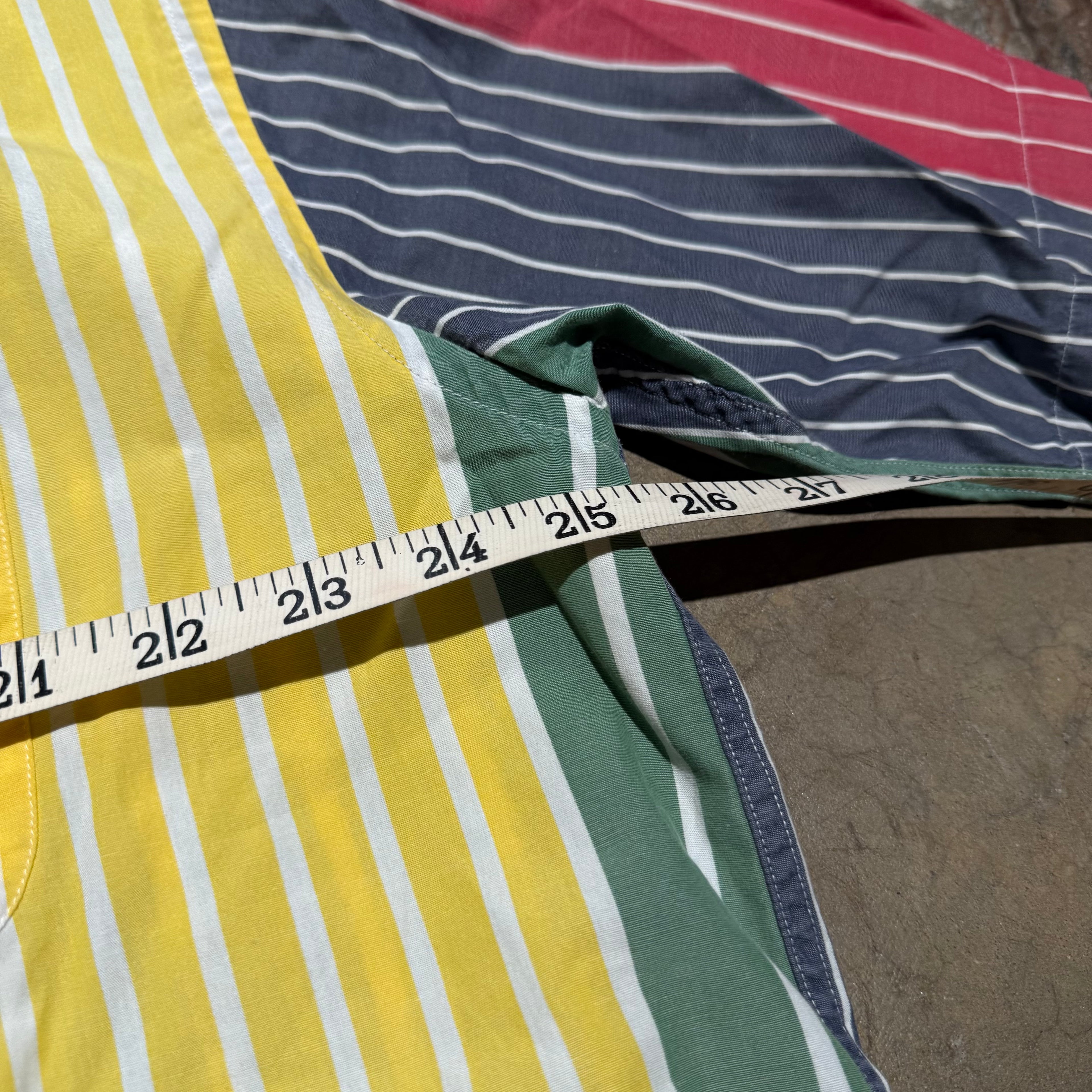 size xl - Vintage ' Tommy Hilfiger Striped Butt up Up ' tee