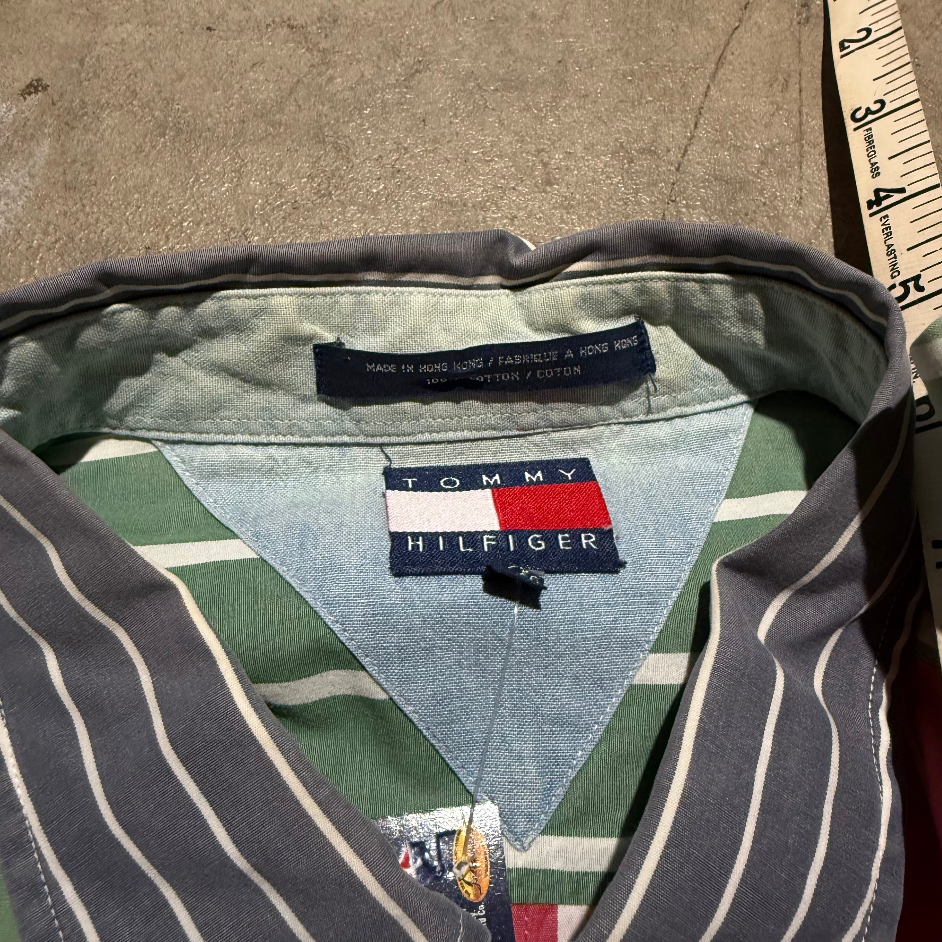 size xl - Vintage ' Tommy Hilfiger Striped Butt up Up ' tee