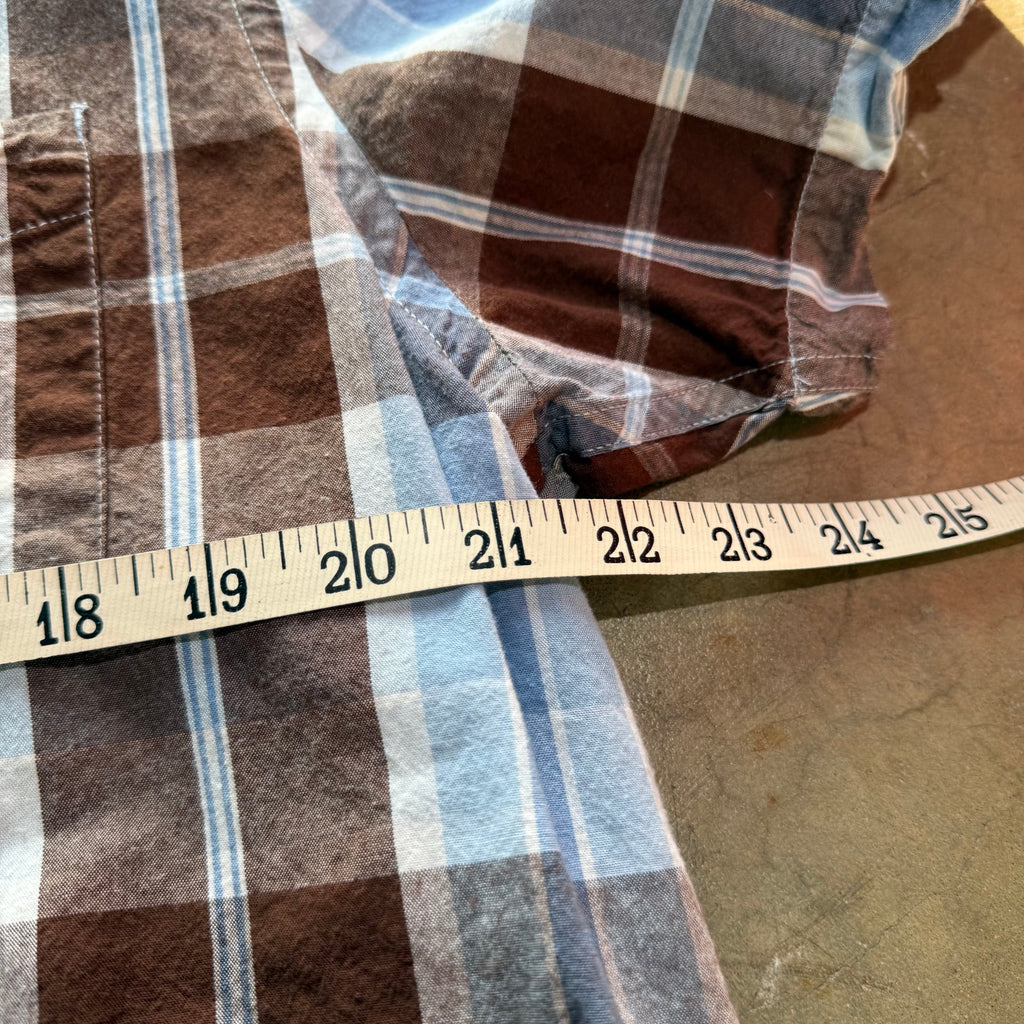 size xl - Vintage ' urban up pipeline button up ' tee