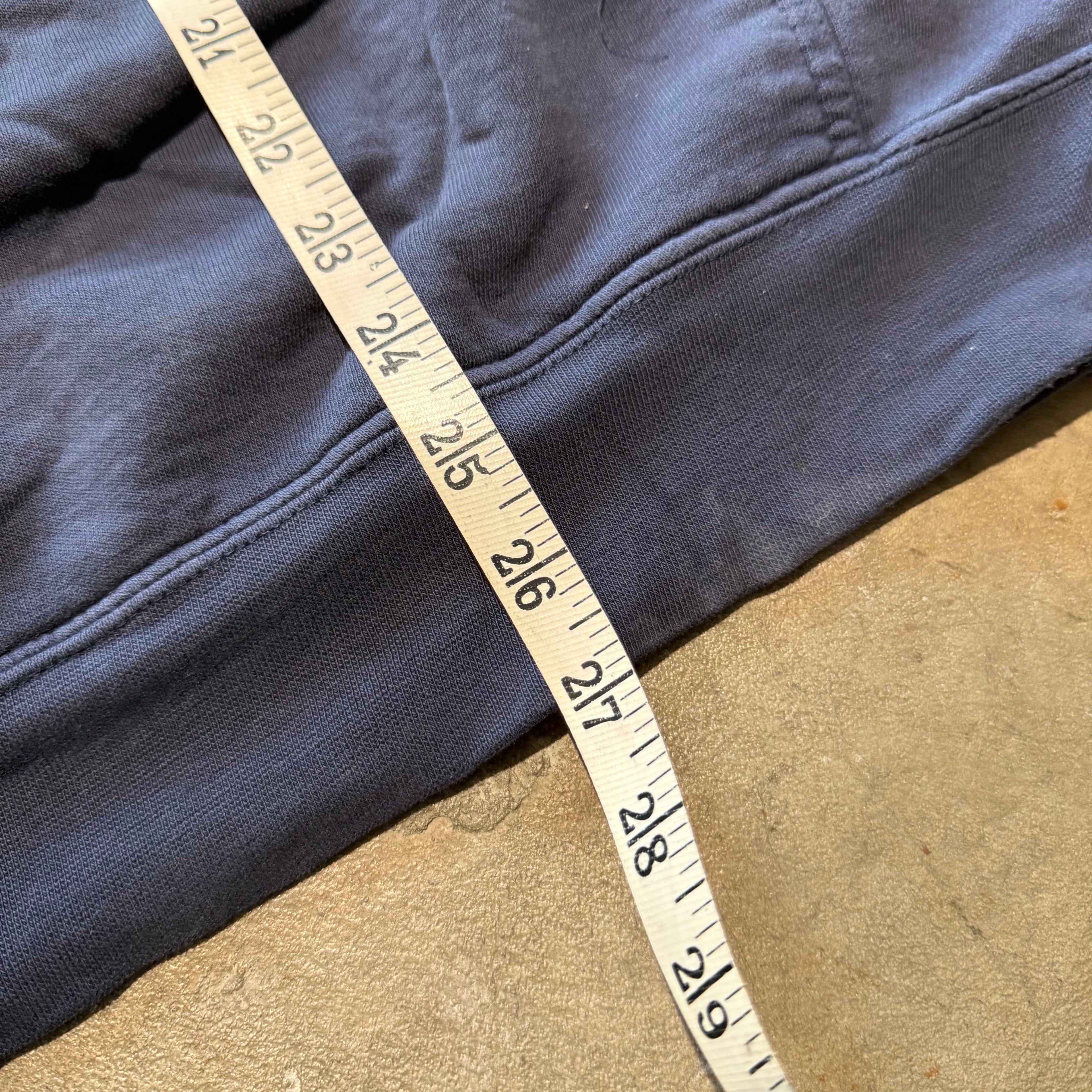 size xl - Vintage ' 03 Blue Hens Delaware NCAA Champs ' hoodie