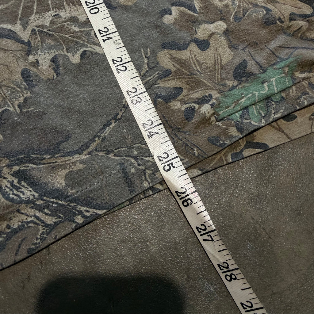 size xl - Vintage ' 80's Camo Realtree Cut off sleeves ' tee