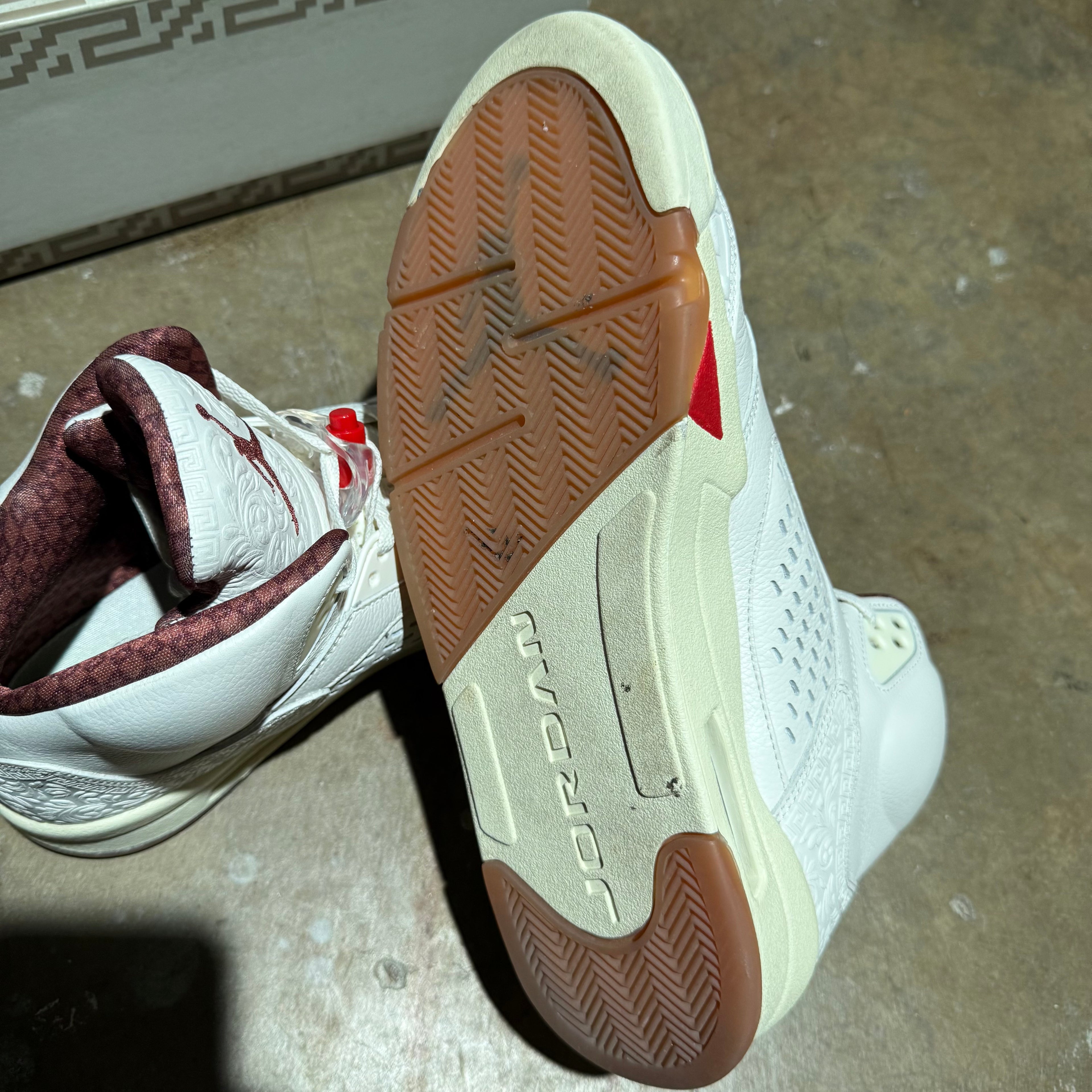 size 12 - Jordan 5 Retro ' EL GRITO SAIL '