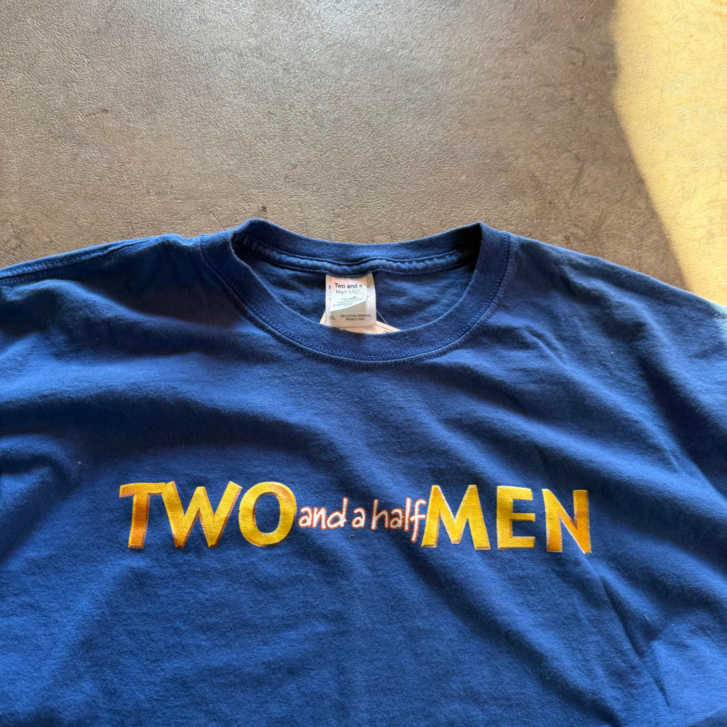 size xl - vintage ' Two and a Half Men TV show promo ' tee